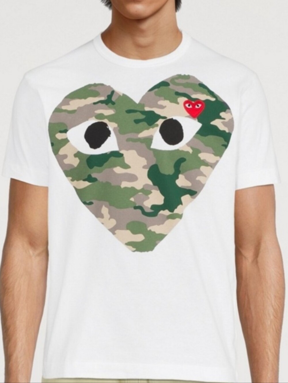 Comme des Garcons PLAY White Camo Heart Tee with Red Heart Accent - Picture 2 of 8